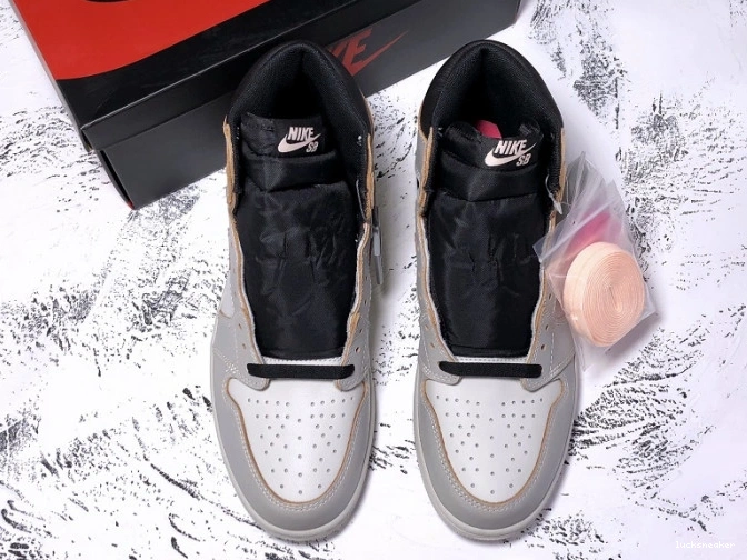 Cheap LUCY SB Jordan Light OG Bone x CD6578-006 High 1 Air Nike 0725